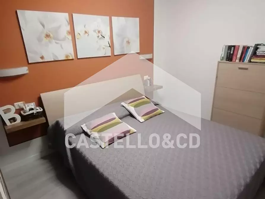 Immagine 3 di Appartamento in vendita  in Via Ronchi 65 a Padenghe Sul Garda