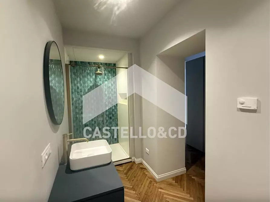 Immagine 8 di Appartamento in vendita  in via porto vecchio 22 a Desenzano Del Garda