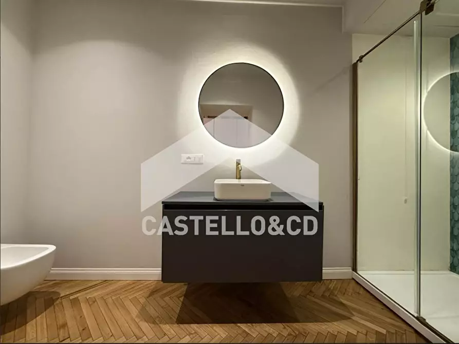 Immagine 6 di Appartamento in vendita  in via porto vecchio 22 a Desenzano Del Garda