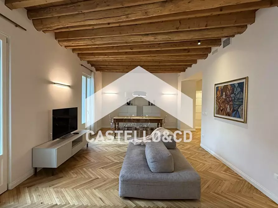 Immagine 2 di Appartamento in affitto  in via porto vecchio 22 a Desenzano Del Garda