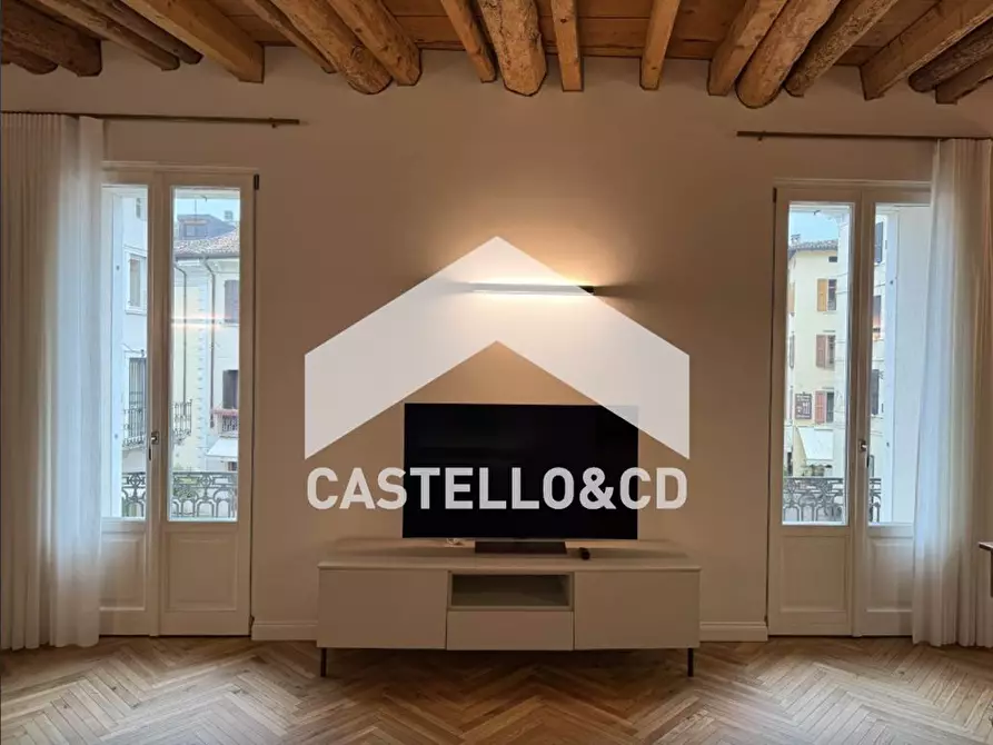 Immagine 5 di Appartamento in affitto  in via porto vecchio 22 a Desenzano Del Garda