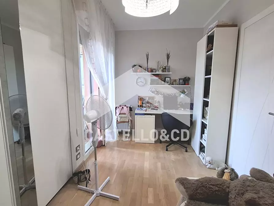 Immagine 2 di Appartamento in vendita  in via michelangelo 18 a Sirmione