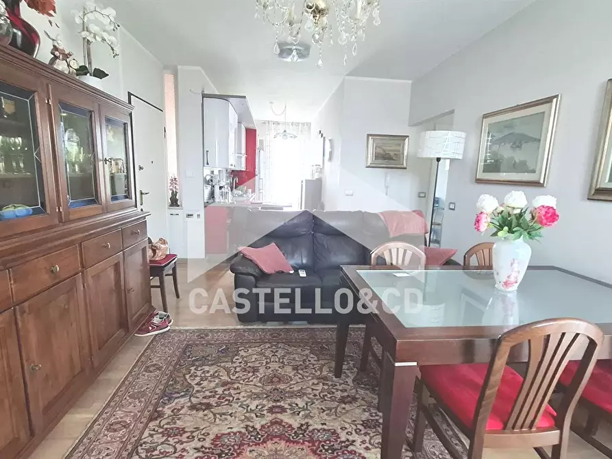 Immagine 4 di Appartamento in vendita  in via michelangelo 18 a Sirmione