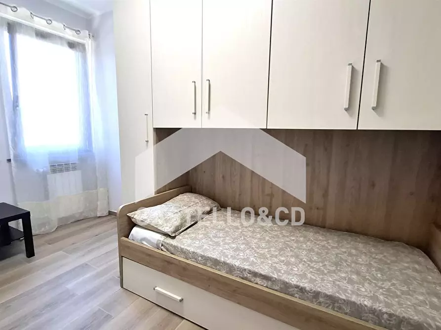 Immagine 6 di Appartamento in vendita  in VIA SAN ZENO 105 a Desenzano Del Garda