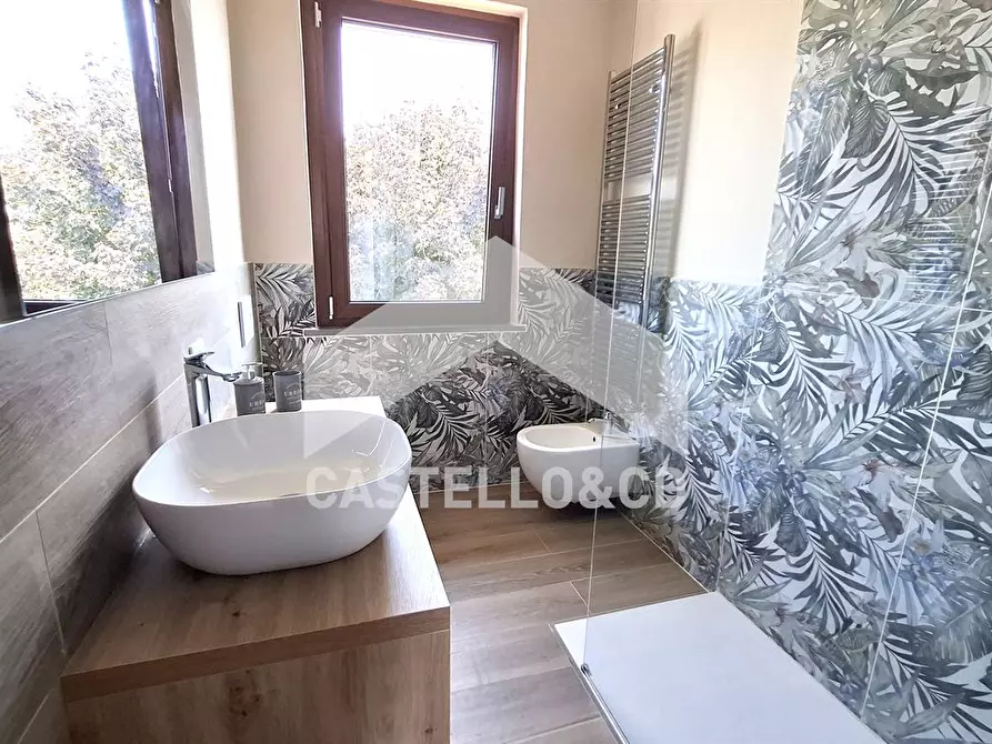 Immagine 2 di Appartamento in vendita  in VIA SAN ZENO 105 a Desenzano Del Garda