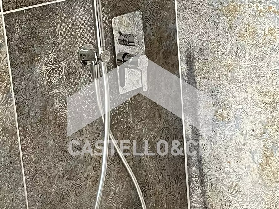 Immagine 4 di Appartamento in affitto  in via Bertanigra a Padenghe Sul Garda