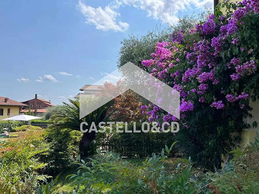 Immagine 5 di Appartamento in affitto  in via Bertanigra a Padenghe Sul Garda
