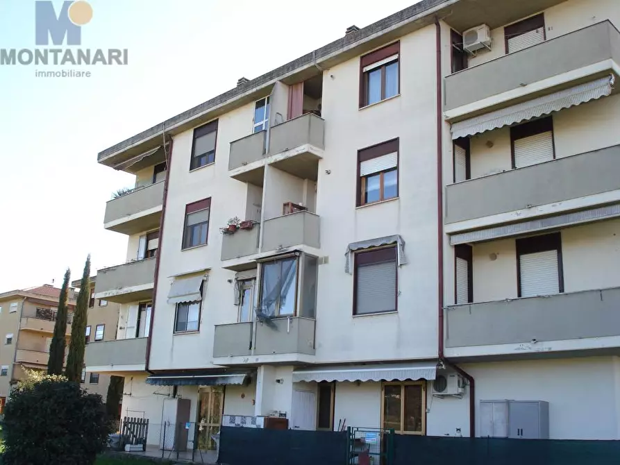 Immagine 7 di Appartamento in vendita  in Via Giovan Battista Cruciani a Foligno