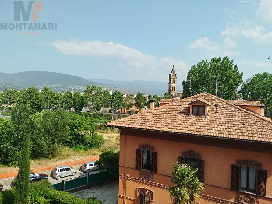 Immagine 5 di Appartamento in vendita  in Viale Firenze 2c a Foligno