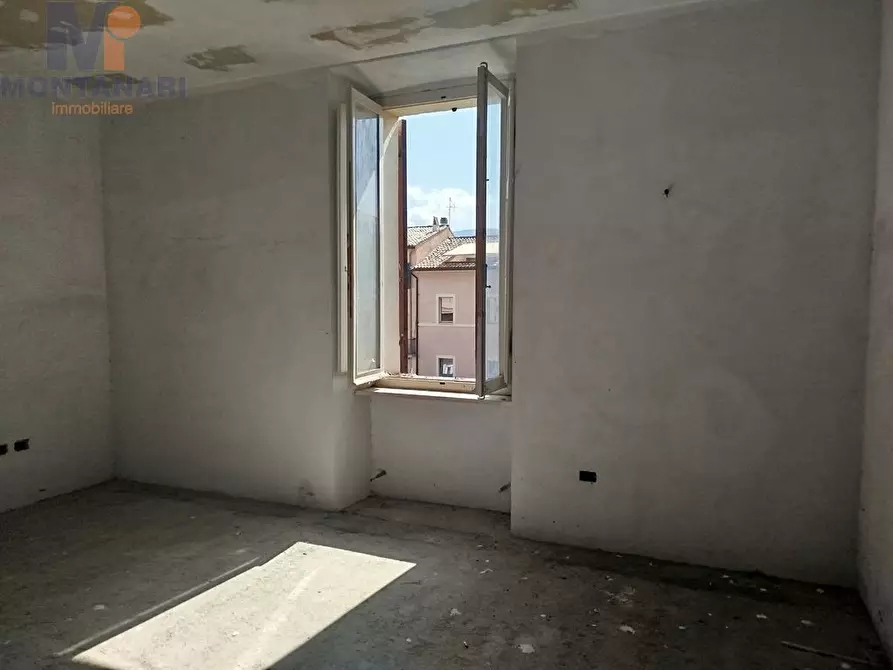 Immagine 8 di Appartamento in vendita  in Via Rinaldi a Foligno