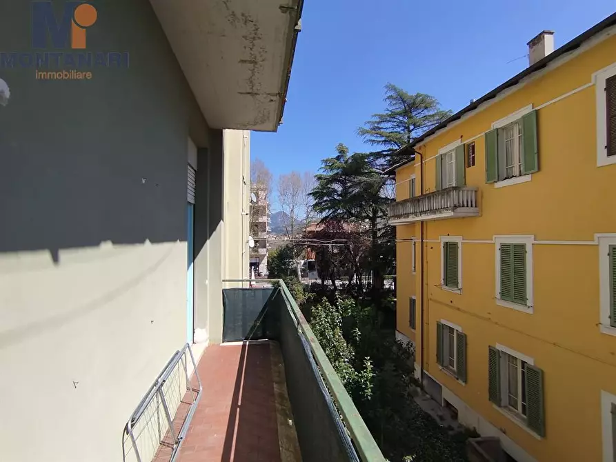 Immagine 5 di Appartamento in vendita  in Via Sabotino a Foligno