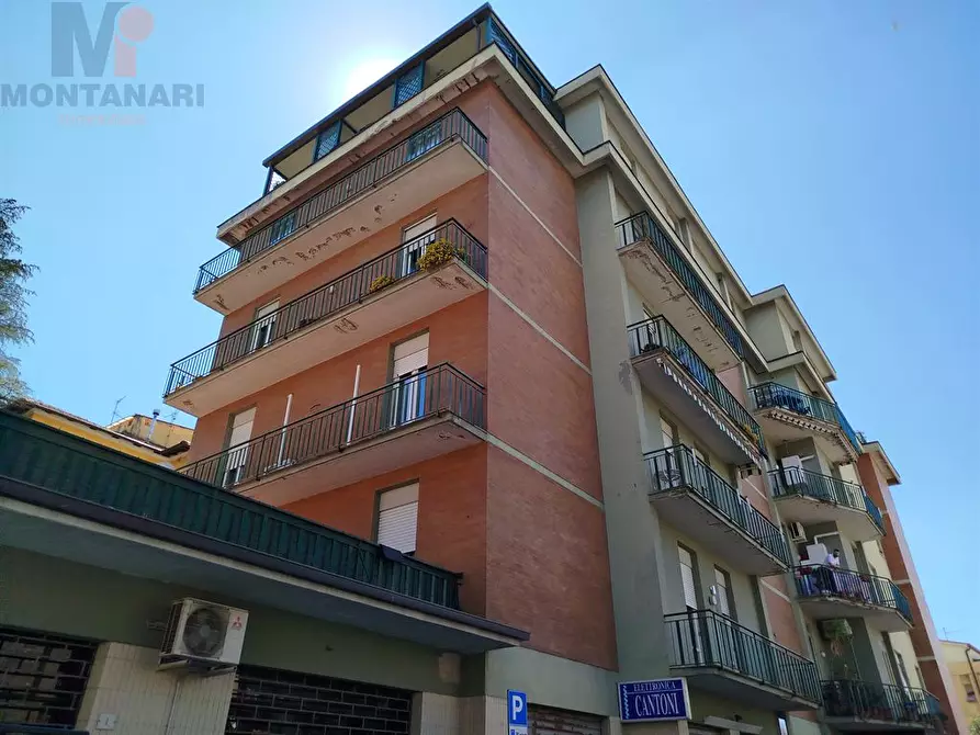 Immagine 7 di Appartamento in vendita  in Via Sabotino a Foligno