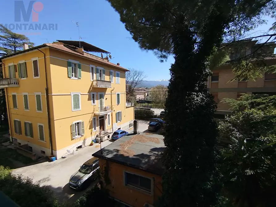 Immagine 9 di Appartamento in vendita  in Via Sabotino a Foligno