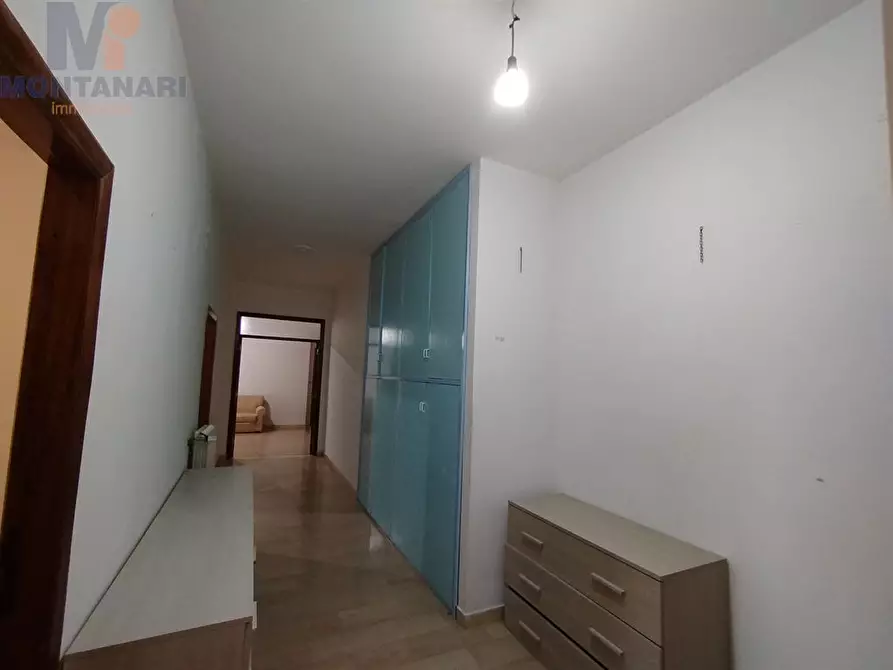 Immagine 5 di Appartamento in vendita  in Via Sabotino a Foligno