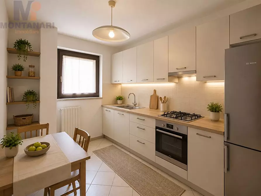 Immagine 4 di Appartamento in vendita  in VIA DEL CASSERO a Foligno