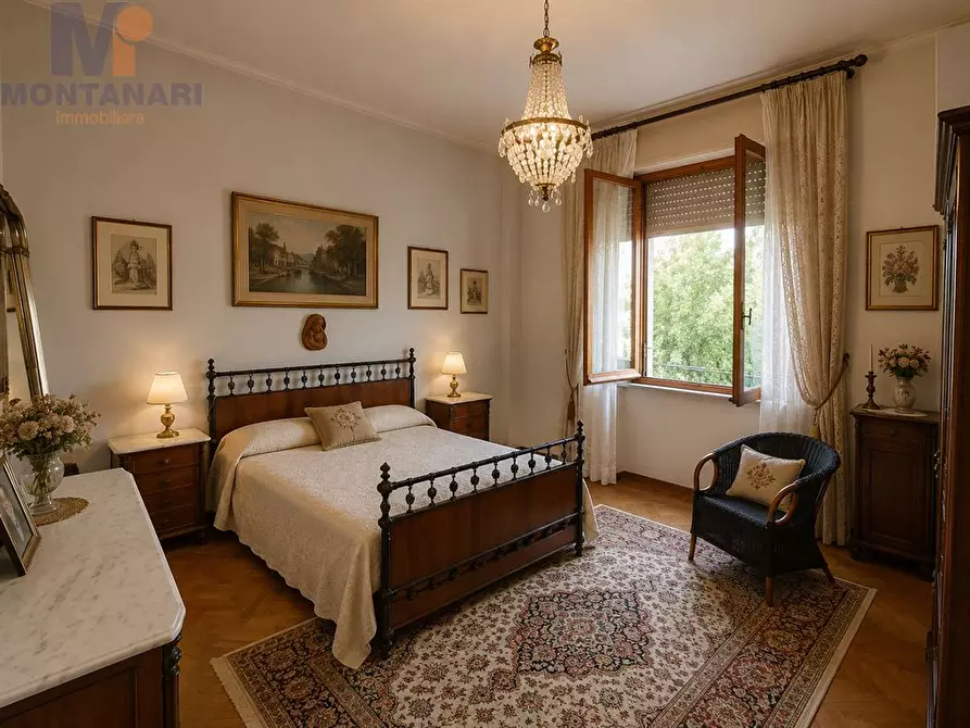 Immagine 5 di Appartamento in vendita  in VIA MONTE ROSA a Foligno