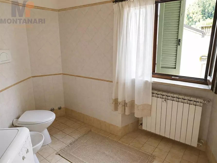 Immagine 5 di Casa indipendente in vendita  in VIA DEI FRANTOI a Foligno