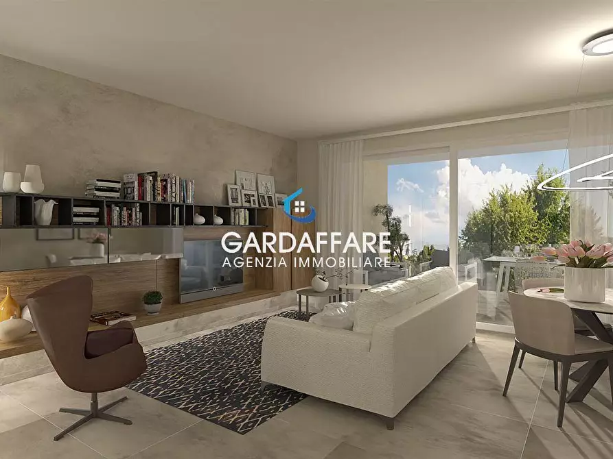 Immagine 5 di Appartamento in vendita  in VIA SAN ZENO a Desenzano Del Garda