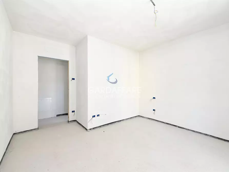 Immagine 5 di Attico in vendita  in Via G. Rambotti a Desenzano Del Garda