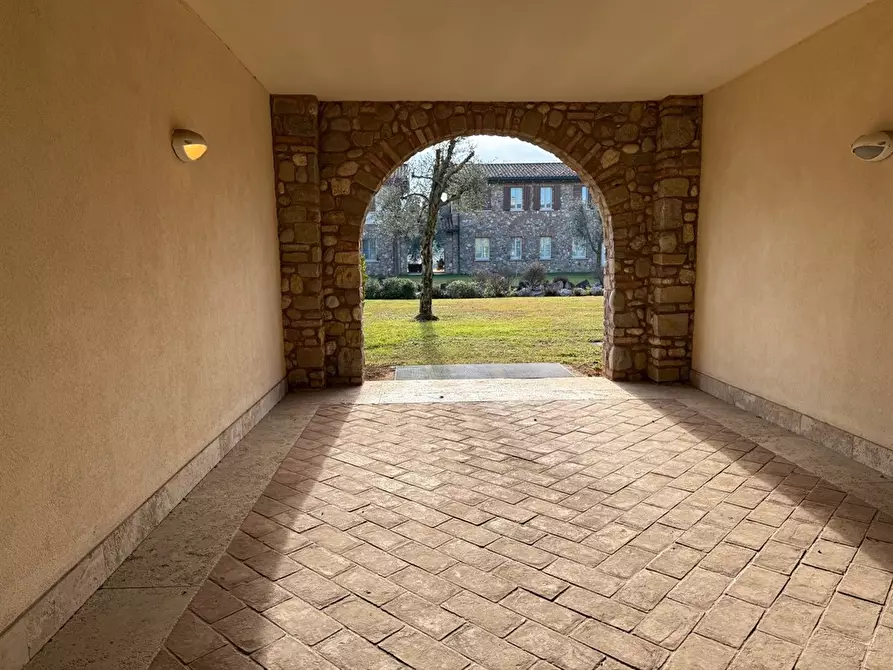 Immagine 8 di Appartamento in affitto  a Pozzolengo