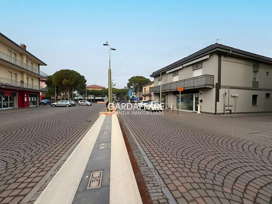 Immagine 6 di Ufficio in affitto  in Via Colombare a Sirmione