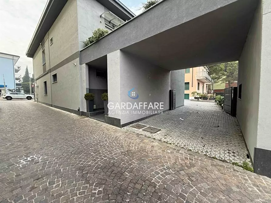 Immagine 5 di Ufficio in affitto  in Via Colombare a Sirmione