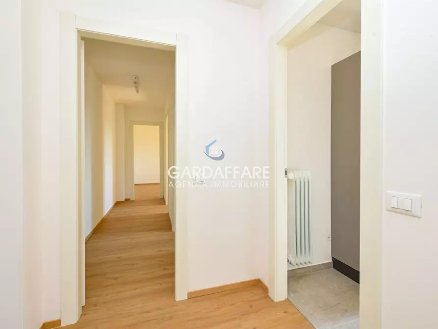 Immagine 3 di Appartamento in affitto  a Sirmione