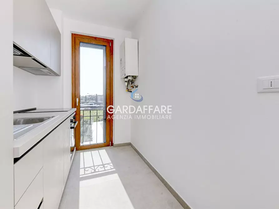 Immagine 4 di Appartamento in affitto  a Sirmione