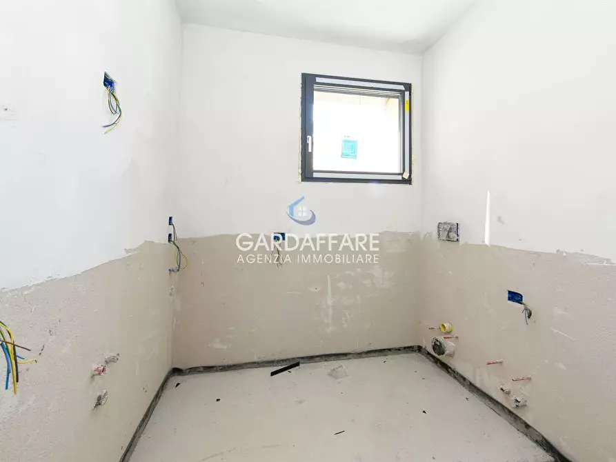 Immagine 5 di Attico in vendita  in Via G. Rambotti a Desenzano Del Garda