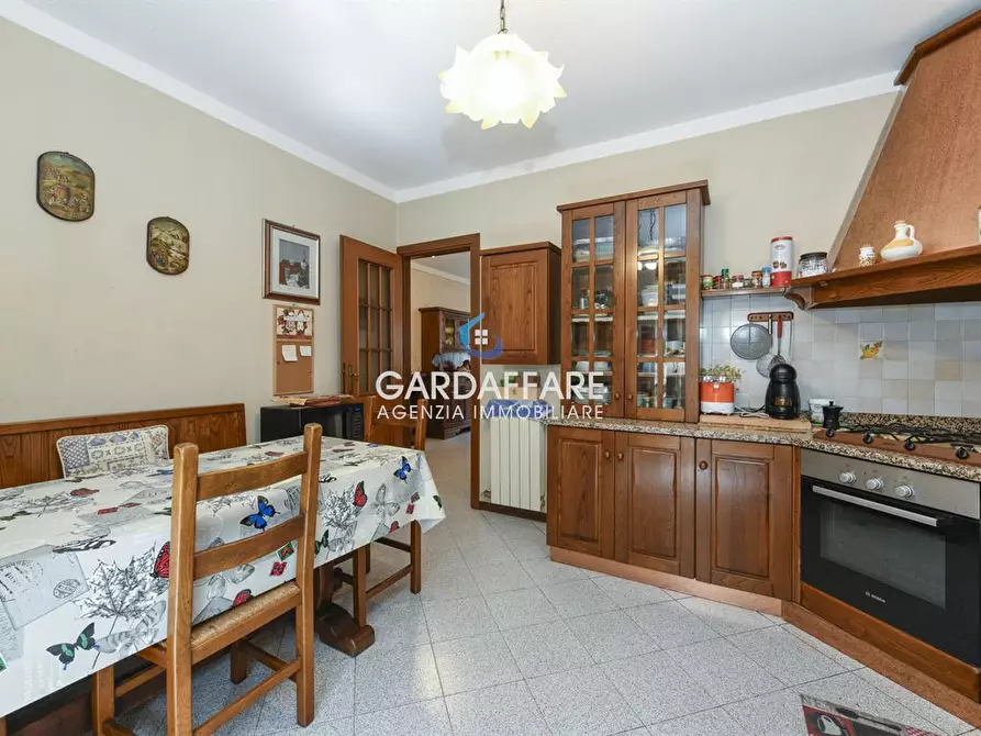Immagine 1 di Villetta a schiera in vendita  in Via Marzabotto a Desenzano Del Garda