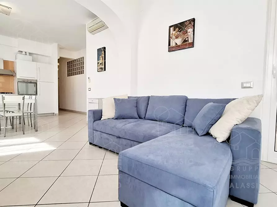 Immagine 3 di Appartamento in affitto  a Alassio