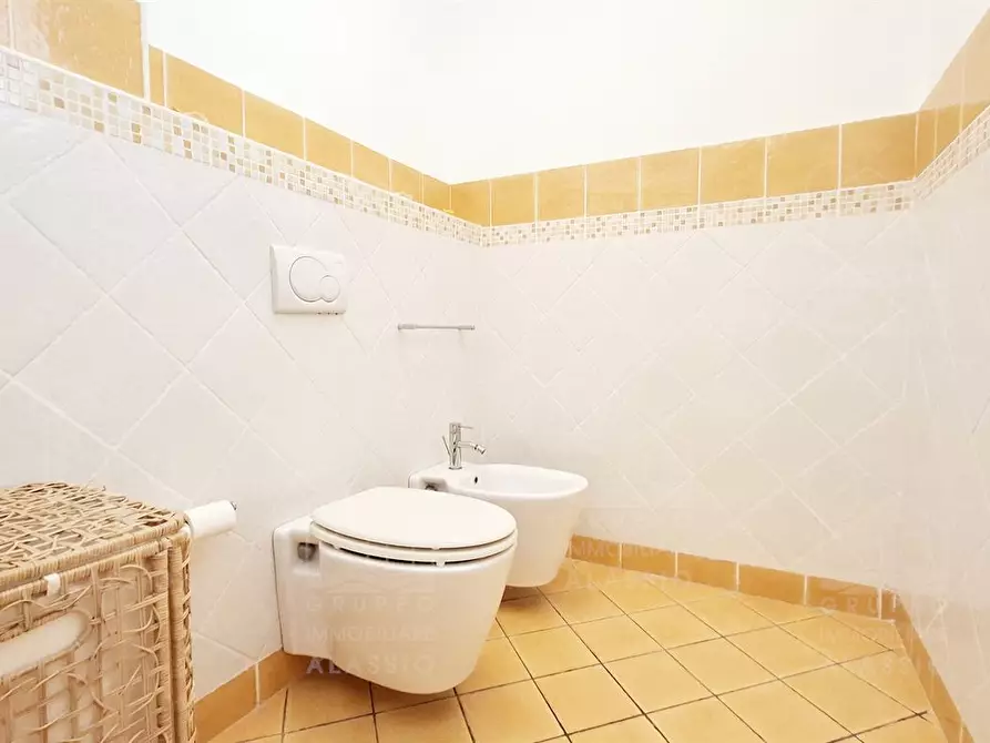 Immagine 6 di Appartamento in affitto  a Alassio