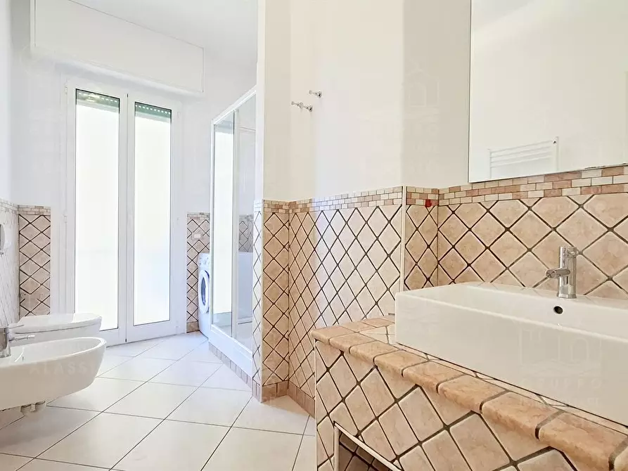 Immagine 5 di Appartamento in affitto  a Alassio