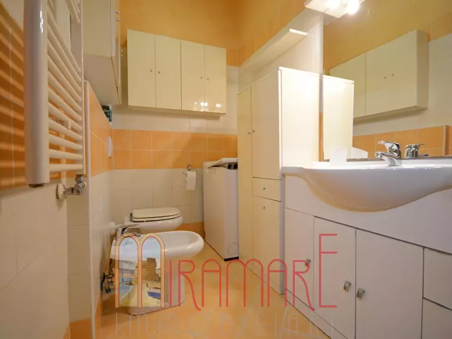 Immagine 8 di Appartamento in affitto  in Via Battaglino a Alassio