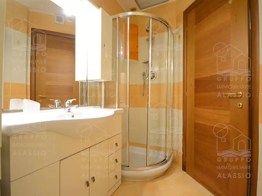 Immagine 1 di Appartamento in affitto  in Via Battaglino a Alassio