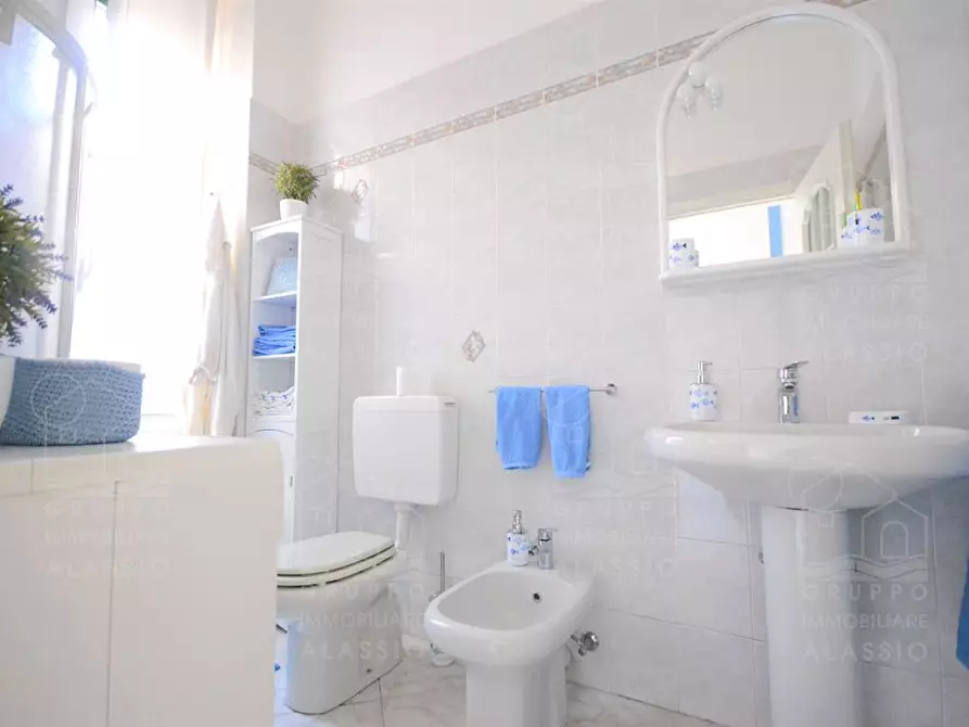 Immagine 3 di Appartamento in affitto  a Alassio