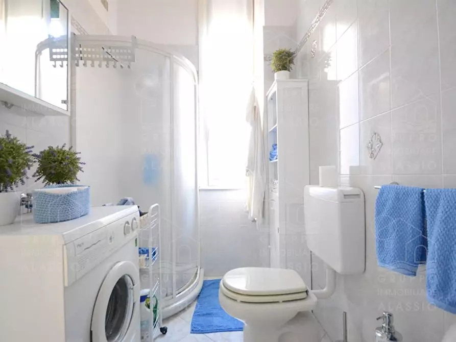 Immagine 4 di Appartamento in affitto  a Alassio