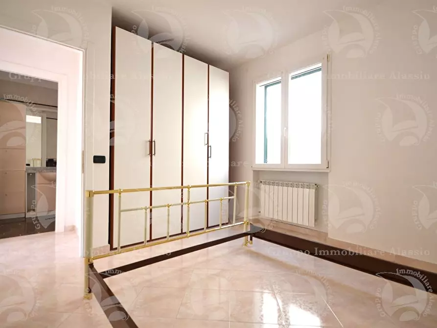 Immagine 2 di Appartamento in vendita  a Andora