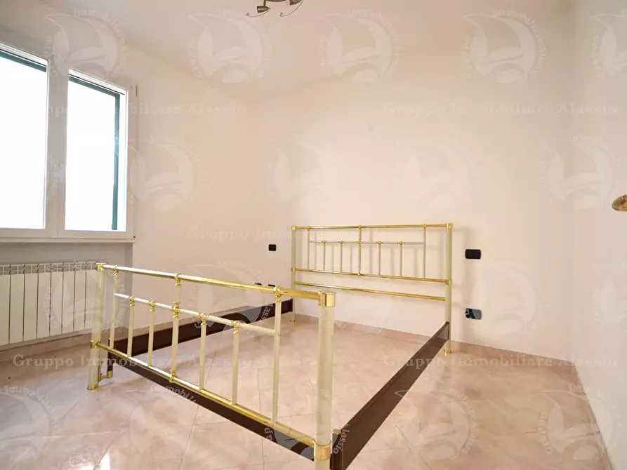 Immagine 3 di Appartamento in vendita  a Andora