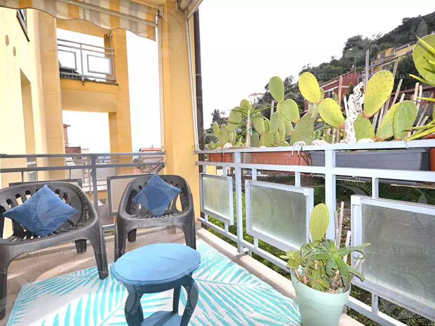 Immagine 1 di Appartamento in vendita  in Via Solva a Alassio