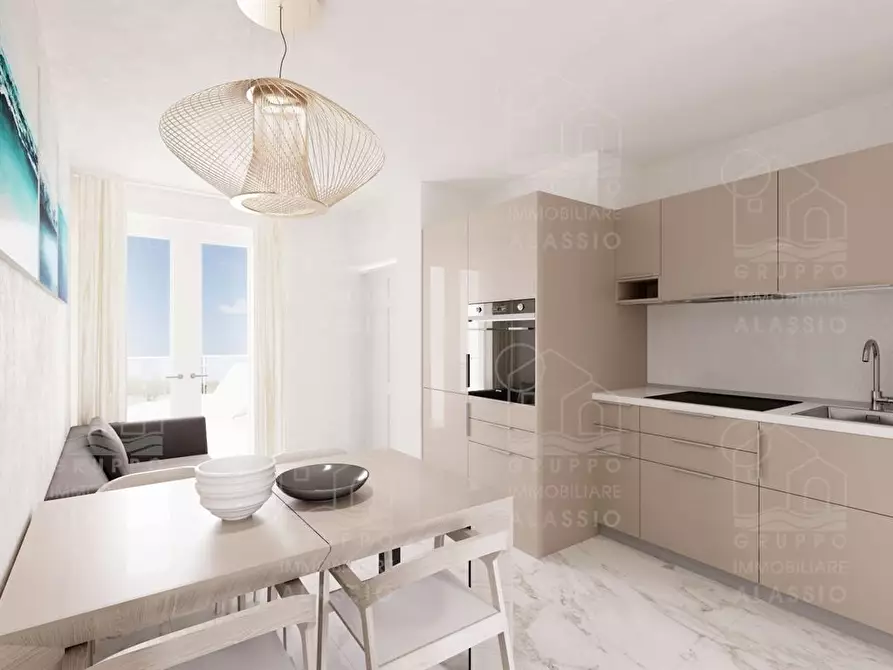 Immagine 1 di Appartamento in vendita  a Alassio
