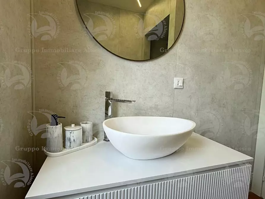 Immagine 1 di Appartamento in vendita  a Garlenda