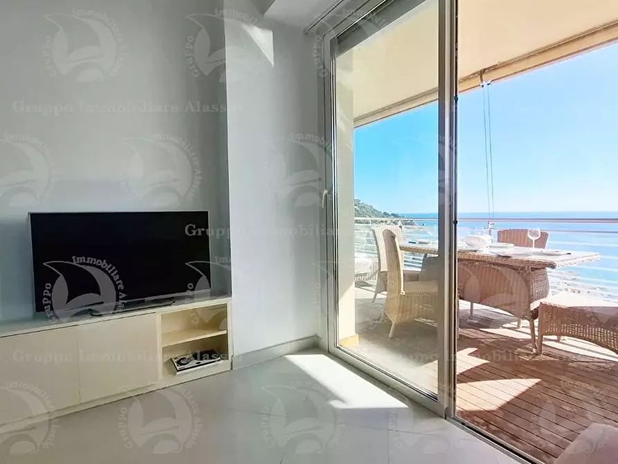 Immagine 8 di Appartamento in vendita  in Via Solva 145 a Alassio