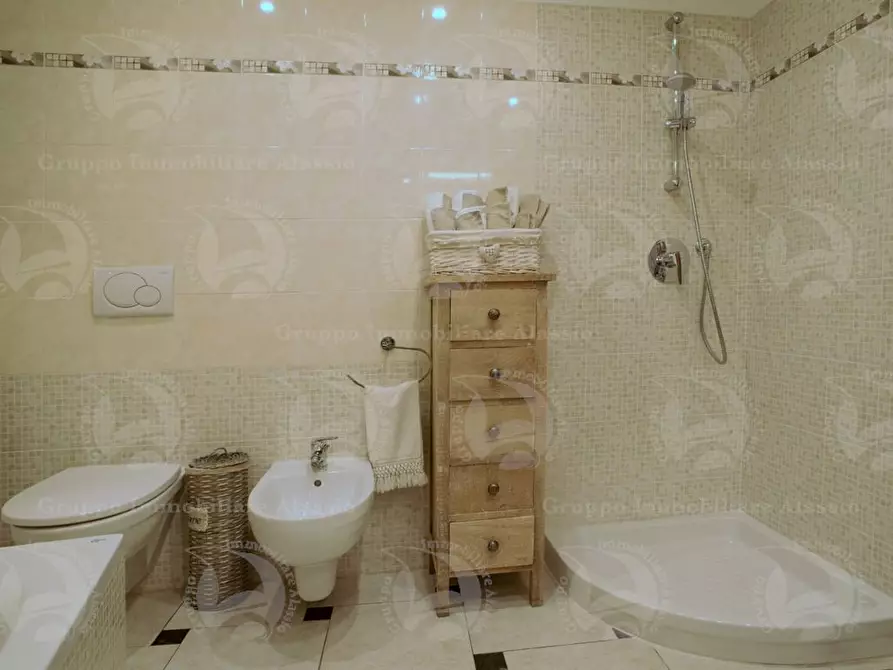 Immagine 9 di Appartamento in vendita  in via morteo ollandini a Alassio