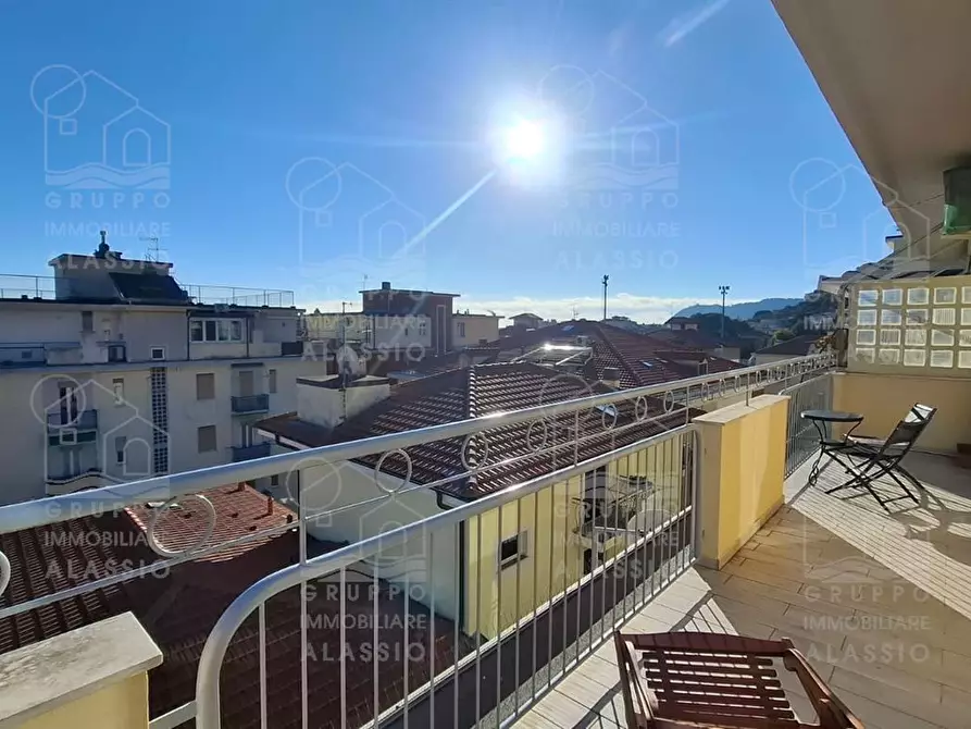Immagine 2 di Appartamento in vendita  in Via Gaibisso a Alassio