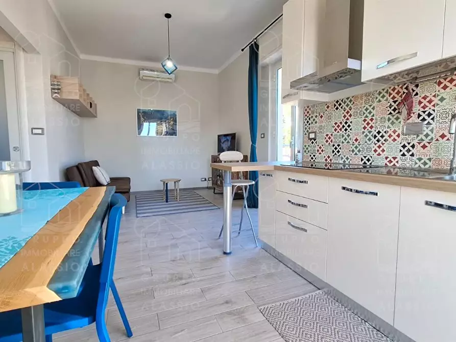 Immagine 9 di Appartamento in vendita  in Via Gaibisso a Alassio