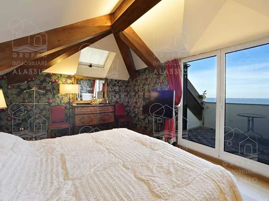 Immagine 9 di Attico in vendita  in via Solva 122 a Alassio