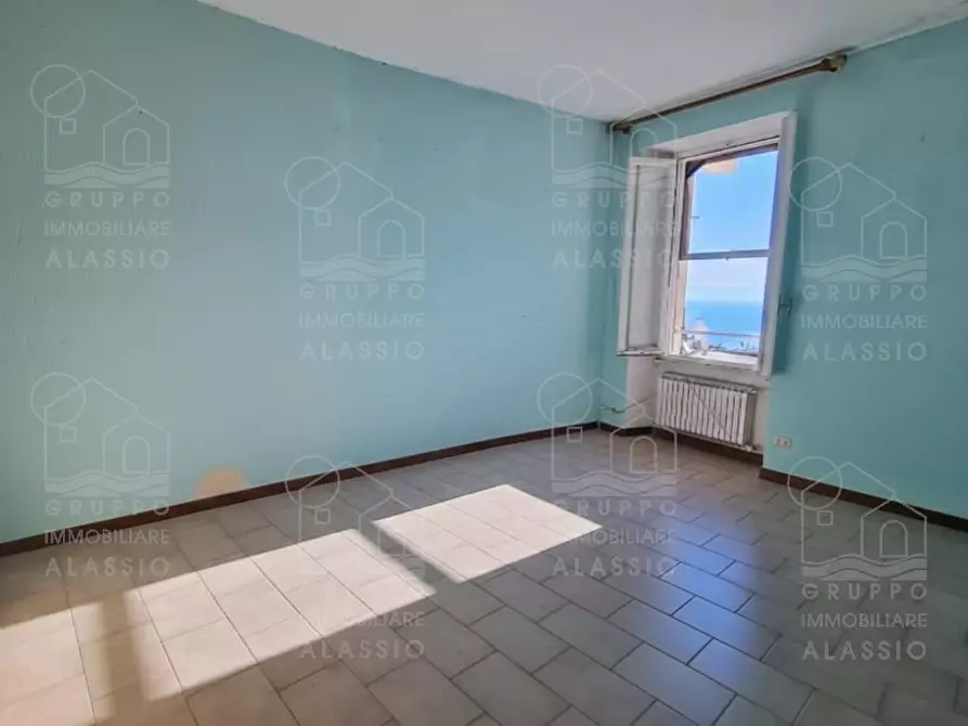 Immagine 4 di Appartamento in vendita  in Via Vincenzo Pelle a Alassio