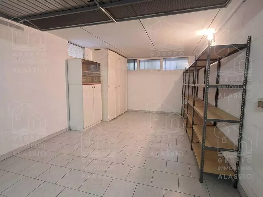 Immagine 8 di Appartamento in vendita  in Via Torino a Albenga