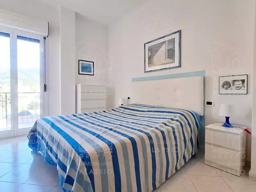 Immagine 1 di Appartamento in vendita  in Via Miramare a Laigueglia